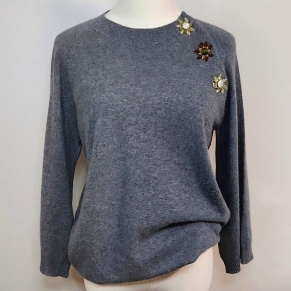 Valentino Grey Wool Sweater W/ Crystal Flower Embellishments, Size L ~ Like New - Picture 1 of 13